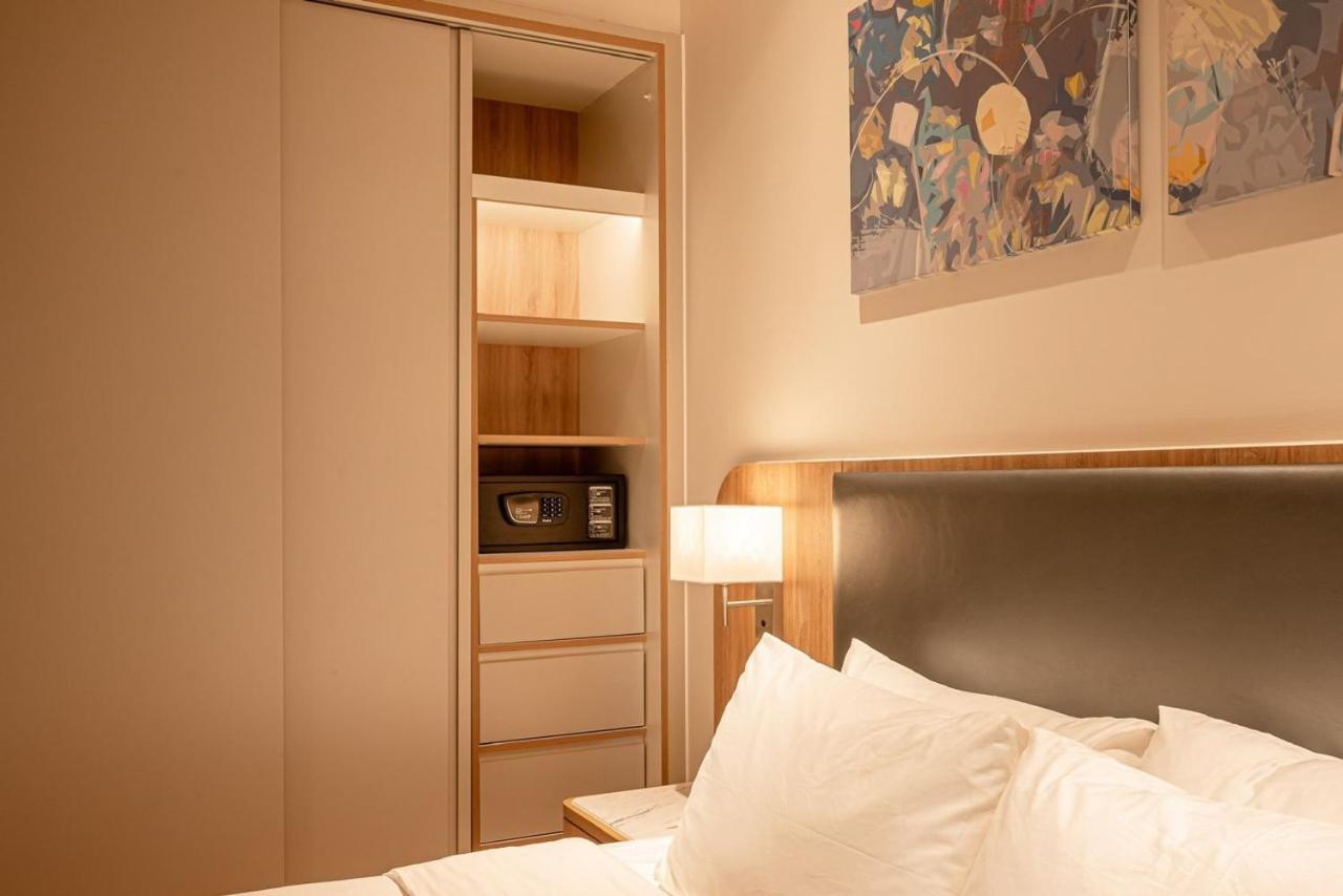 Luxury 3Br 6Br D1Mension & Zenity In District 1 Freepoolsaunagym Хошимин Экстерьер фото